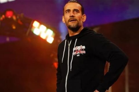 CM朋克时隔18年可能与前WWE明星单打重赛，传奇人物渴望看到这场比赛