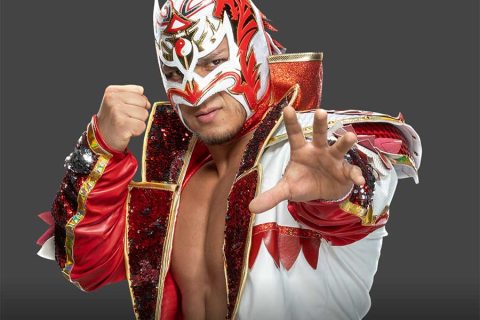 “龙”气冲天！WWE 内部人士极力推动与现任冠军李龙续签新约！