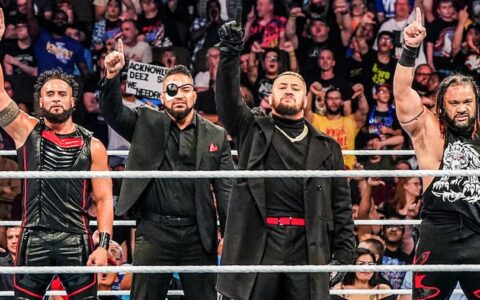 WWE SmackDown第1301期：血统家族双打比赛表现出色