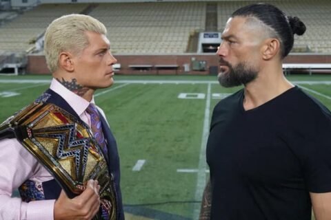 WWE爆血大战：罗门·伦斯拍胸脯保证罩着科迪·罗兹，科迪却成了他人生中的拦路虎！