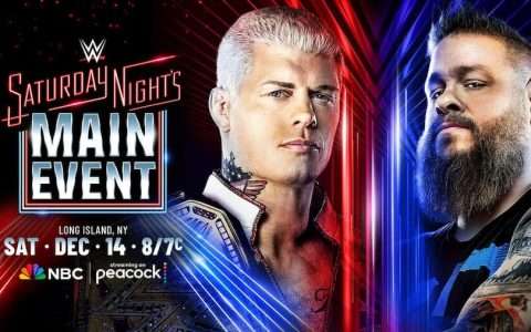 无可争议的 WWE 冠军科迪·罗兹 (Cody Rhodes) 与凯文·欧文斯 (Kevin Owens) 展开对决