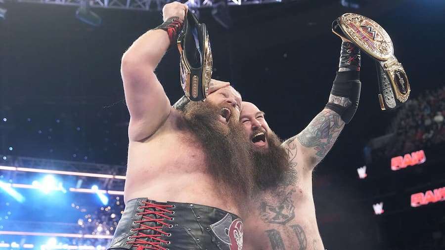 WWE RAW第1647期:战争突击者队夺得世界双打冠军