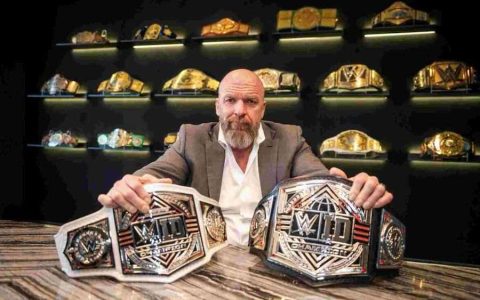 王大锤：WWE不会让所有PPV变成双日赛事！