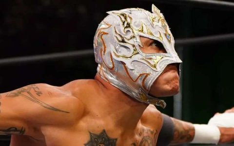 雷·菲尼克斯即将加盟WWE，与Penta重组“卢查兄弟”！