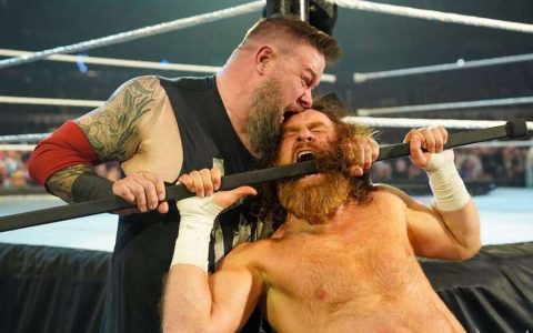 凯文·欧文斯 vs 萨米·辛（Sami Zayn）
