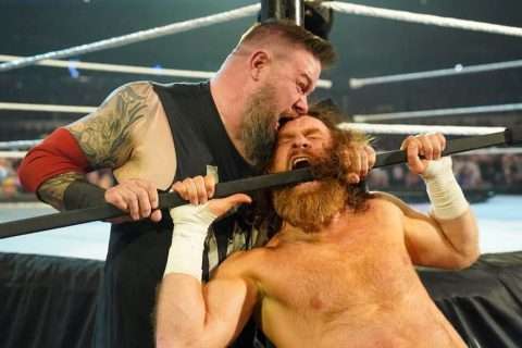 兰迪·奥顿惊喜回归！WWE铁笼密室淘汰赛RKO大杀四方