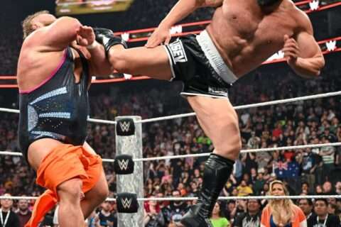 鲁瑟夫惊喜回归WWE！签下两年合约，疑似进军双打赛场