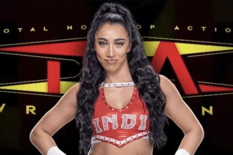 前WWE明星正式签约TNA，叛逃亮相Rebellion大赛！