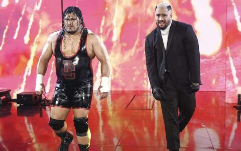 索洛·西科亚《SmackDown》爆笑舞蹈走红网络，圈粉无数！