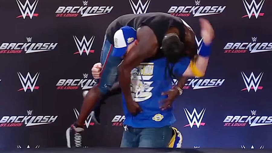 约翰塞纳AA 二柱子 R-Truth