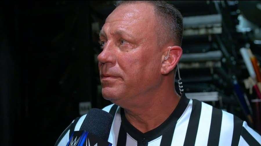 WWE传奇裁判迈克·乔达(Mike Chioda)