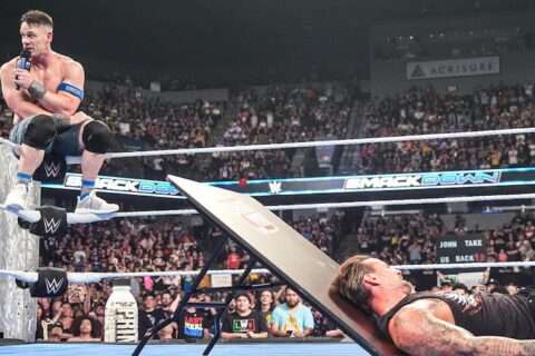 【已更新】WWE SmackDown第1348期：约翰塞纳将CM朋克爆桌