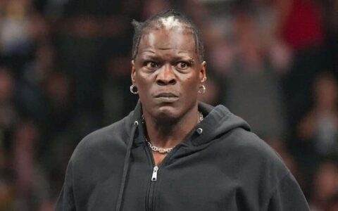 WWE慌了？罗恩·基林斯（Ron Killings）回归引发的连锁反应！