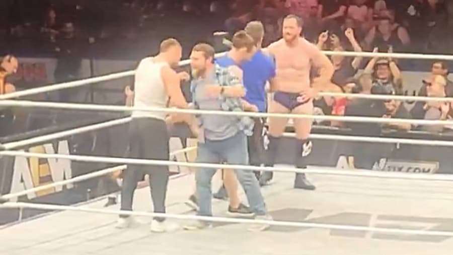 布莱恩·丹尼尔森(Bryan Danielson)