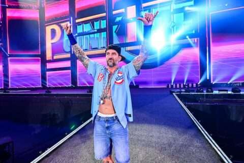 CM朋克化身“朋克博士”，言语重击约翰·塞纳，WWE SmackDown火药味十足！
