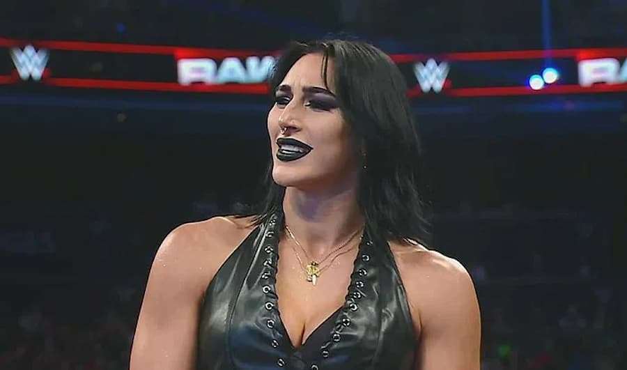 雷亚·里普利（Rhea Ripley）