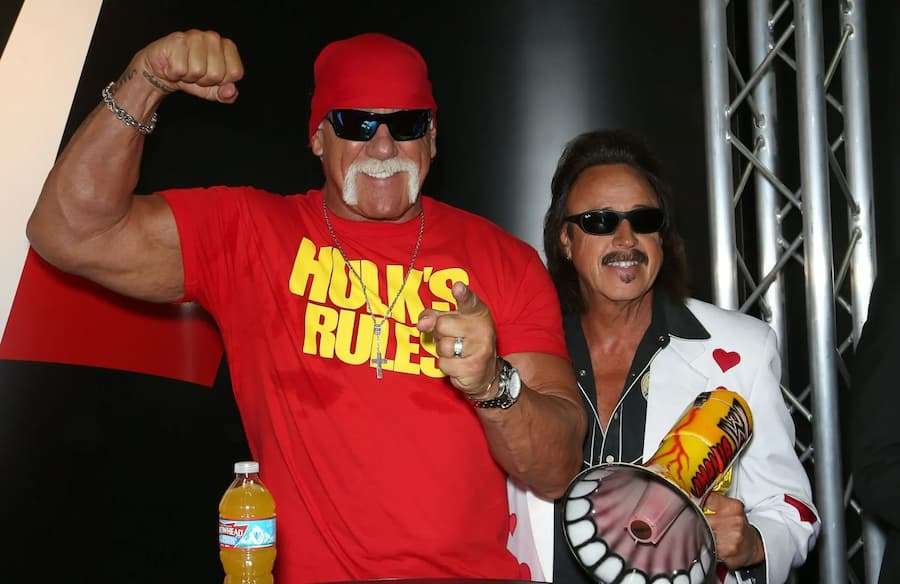 WWE名人堂成员、胡克霍根(Hulk Hogan)的前经纪人兼挚友吉米·哈特(Jimmy Hart)