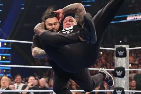 【已更新】WWE SmackDown第1362期：兰迪·奥顿帮助科迪·罗兹打退幻象组合