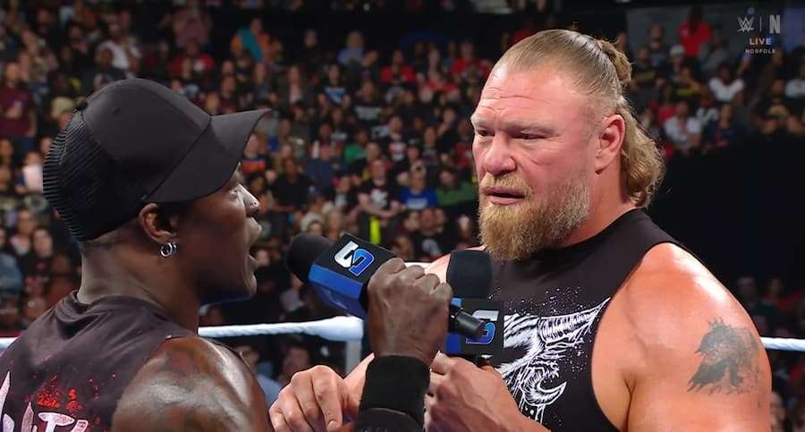 布洛克莱斯纳和二柱子(R-Truth)