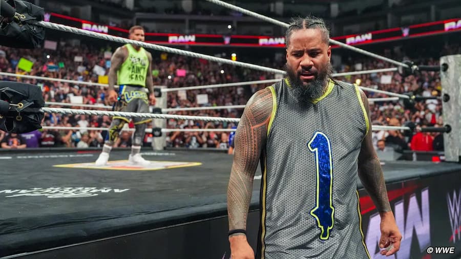 吉米·乌索（Jimmy Uso）、杰·乌索（Jey Uso）