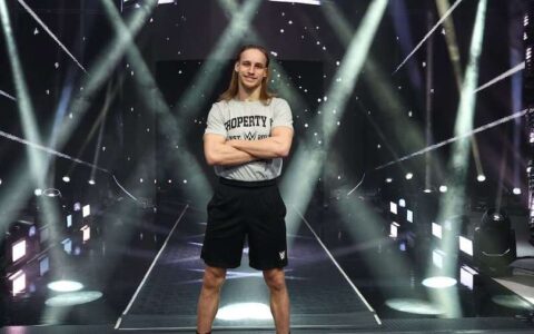 【官宣】WWE再添欧洲猛将！法国“白鹰”喜提新艺名，首秀战场竟不在NXT？