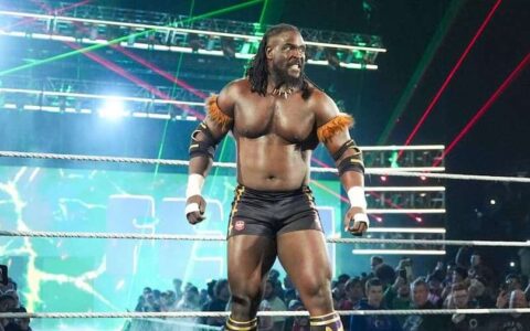 奥巴·费米直指米兹？SmackDown后台一笑一怒，潜在对决锁定铁笼密室前夜