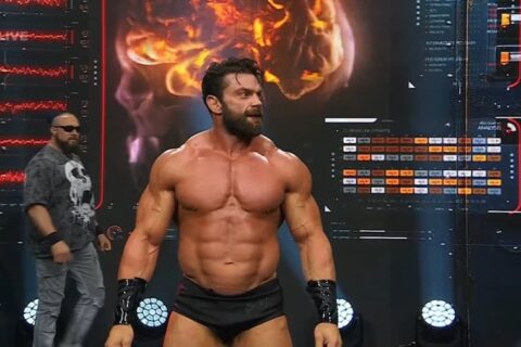 AEW“怪兽机器”正式回归！布莱恩·凯奇休战14个月后重返《AEW Dynamite》，肌肉状态震惊全场