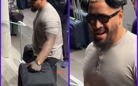 WWE最会整活的人又出手了！索罗·西科亚一句话神回复粉丝，全网笑疯：快来帮我拎包！