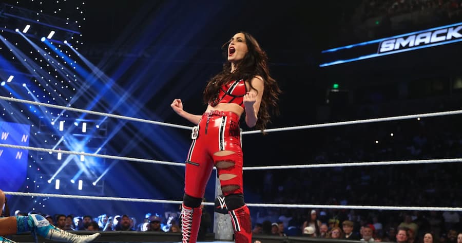 布里·贝拉(Brie Bella)